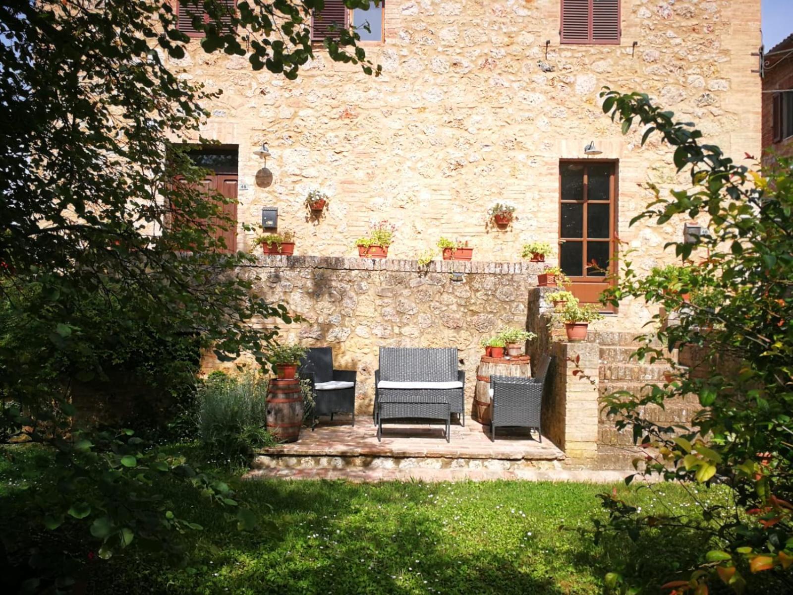 Ferienwohnung CAMPAGNA - GIARDINO 10 min da Siena Malignano Exterior foto